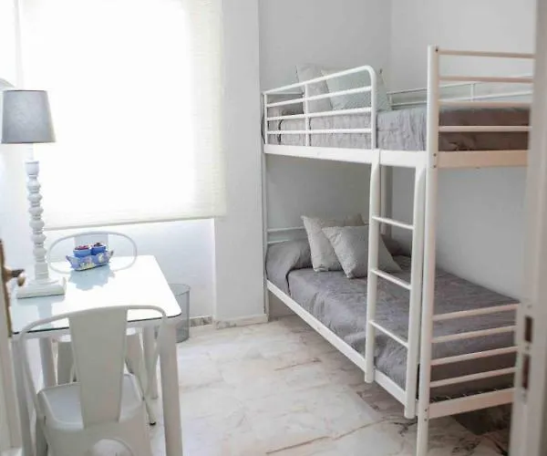 Patios “ El Carmen” ゲストハウス 3*